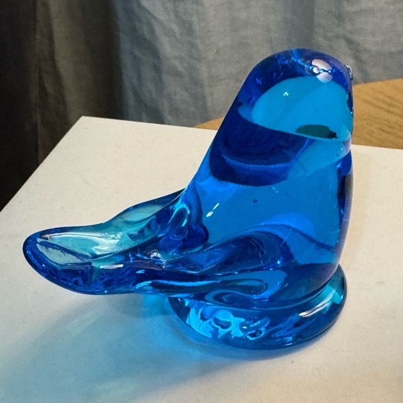 Vintage Leo Ward Bluebird of Happiness
Paperweight Duo Blue Glass Bird Figurines - Picture 2 of 8